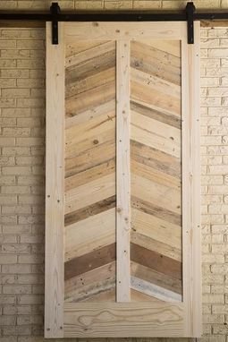 Pallet wood barn door